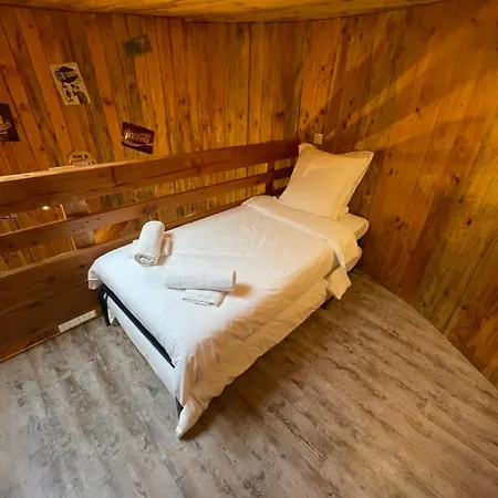 La Tonneau - Les Pieds Dans Le Pre Venkovský dům *