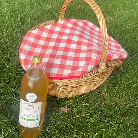 La Tonneau - Les Pieds Dans Le Pre Les Landes-Genusson